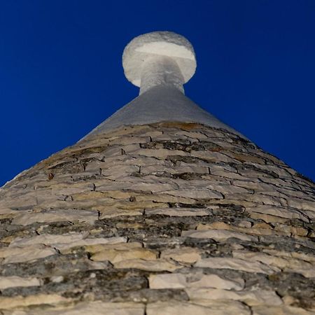 Trulli Magheia Bed & Breakfast Алберобело Екстериор снимка