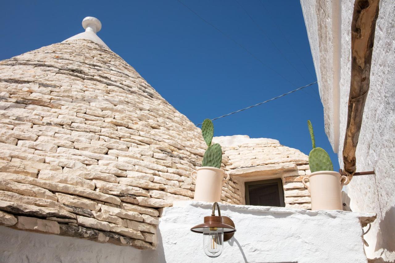 Trulli Magheia Bed & Breakfast Алберобело Екстериор снимка