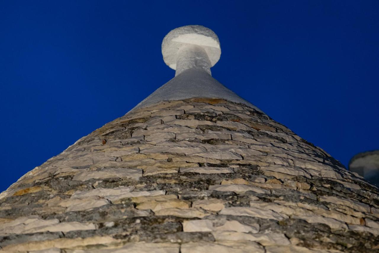 Trulli Magheia Bed & Breakfast Алберобело Екстериор снимка